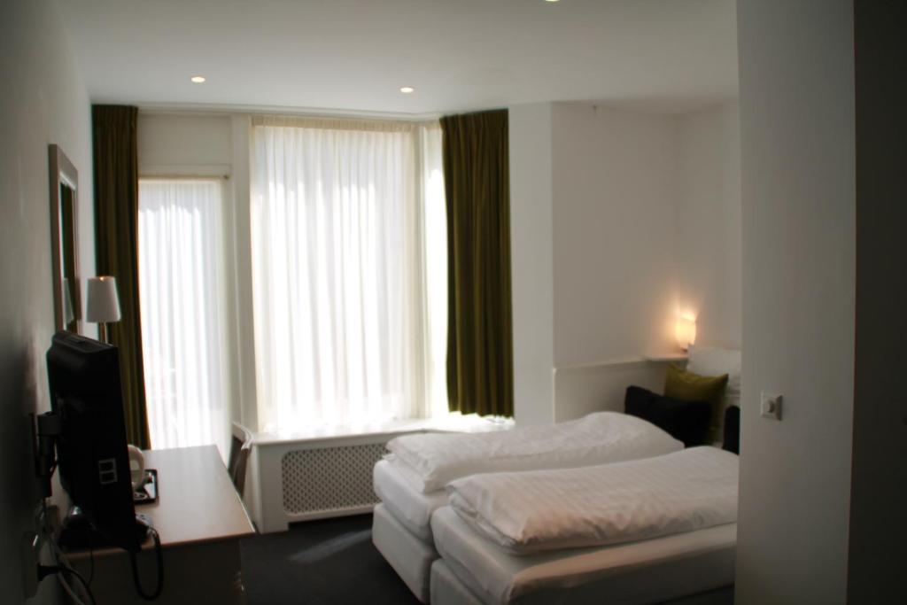 De Doelen Hotel Leiden Room photo